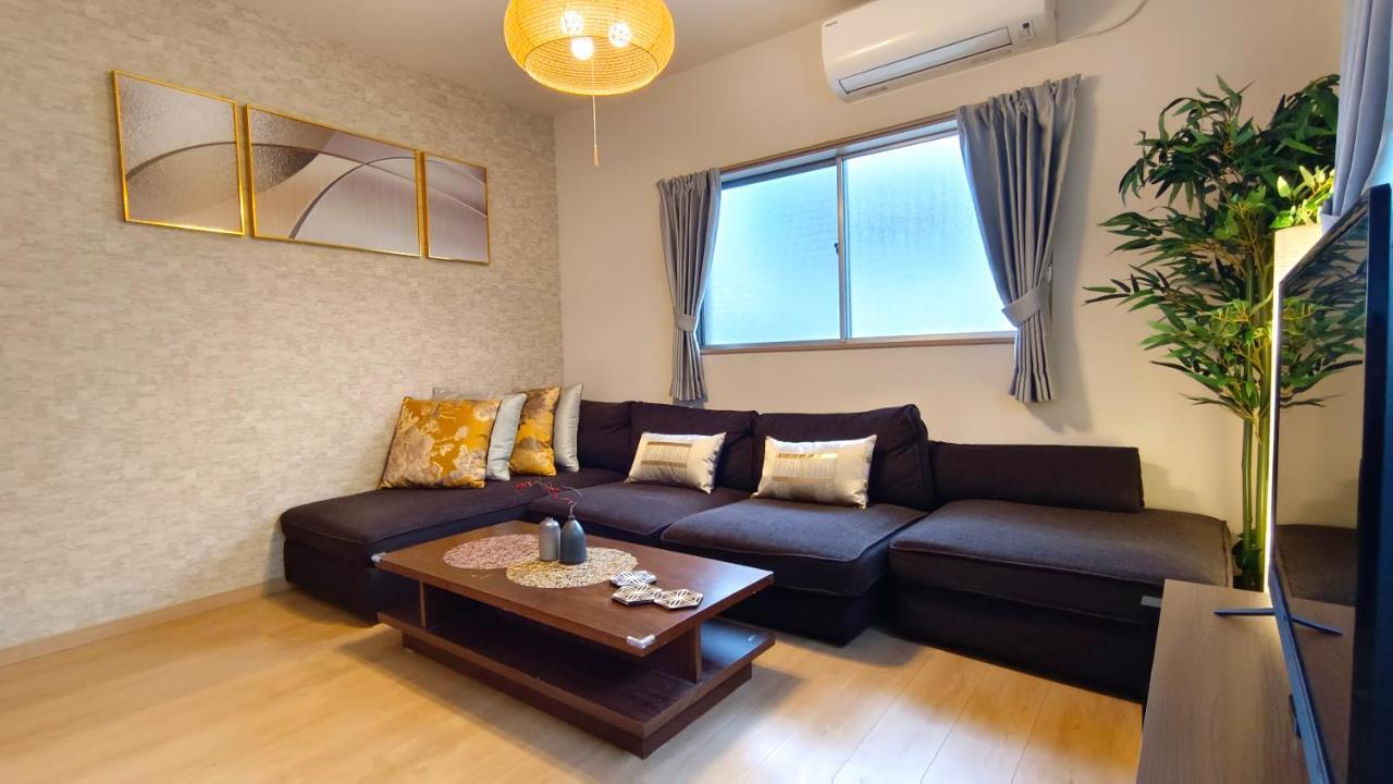 Tsukiyume Kan - House With Parking, 10Mins To Usj, Tennoji, Namba Osaka Exteriör bild